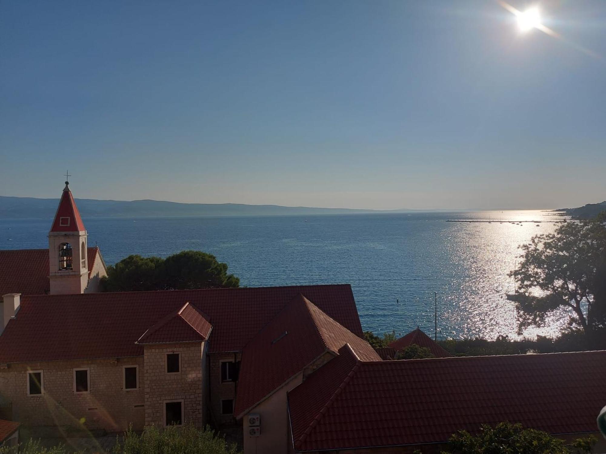 אומיס Sea View Panorama Apartment L מראה חיצוני תמונה